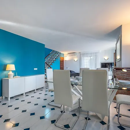 Pegasus House La Nueva Holiday home *